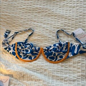 Dippin daisys bikini top size medium